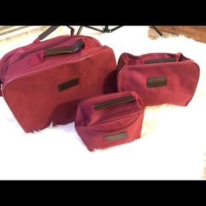 COPY - Brand new 3 piece travel set